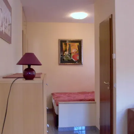 Apartment Ferienwohnung Alpina *